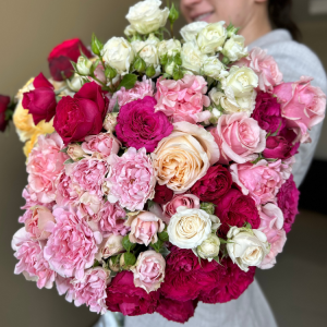 Assorted Mix Spray roses